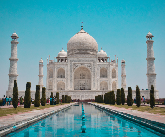 Agra - Majestic Taj Mahal and Agra Fort (B)