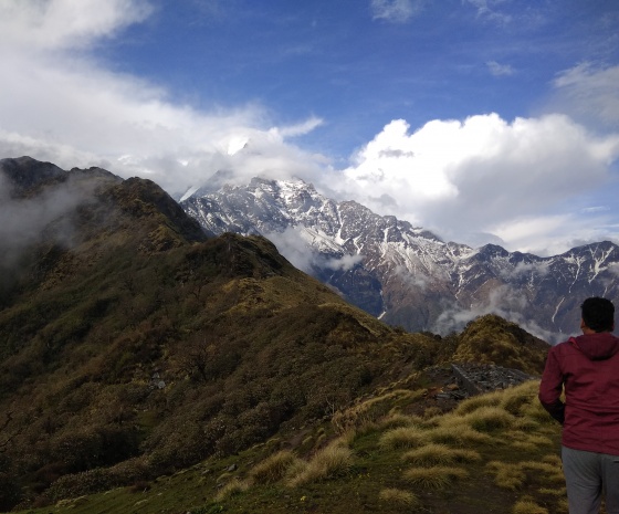 High Camp- Sidding Village 1750 m altitude: 6 hours trek, 7 km (B, L, D)