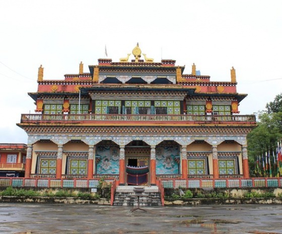 Morning excursions at Pokhara city: Visit Tibetan refugee camp at Hemja & participate in chanting program at monastery