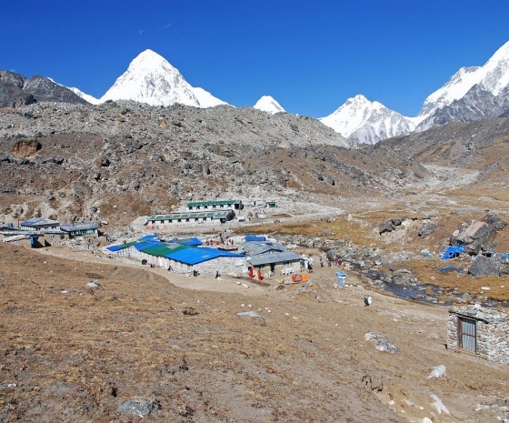 Dingboche - Lobuche (4900m/16170ft): 5 hrs walk (B, L, D)