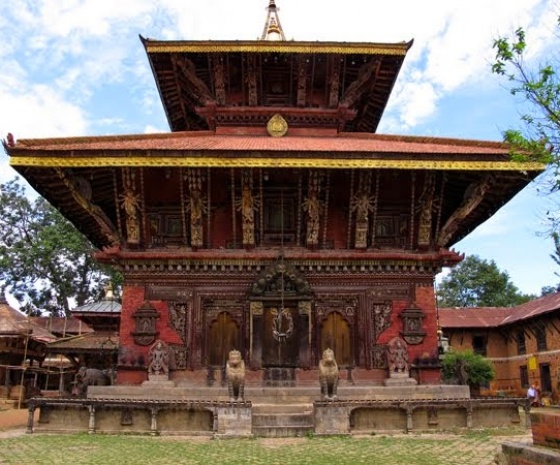 Sightseeing at Changunarayan, 1700 m altitude & Bhaktapur sightseeing,   1401 m altitude, approx. 1 hour drive, 27 km (B)