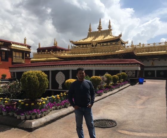 Sightseeing at Lhasa - Jokhang Temple, Sera Monastery and Barkhor Market 