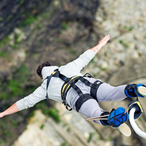 Bungee jump