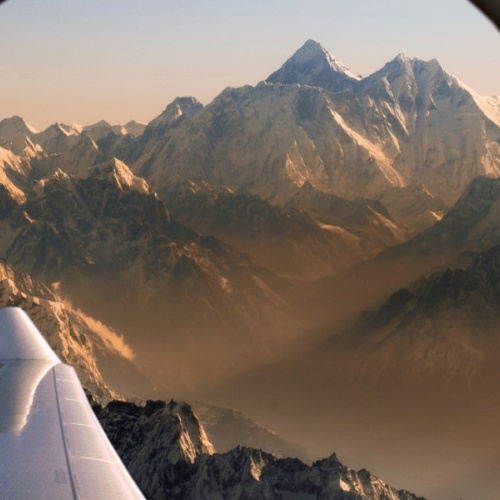 Everest mountain flight